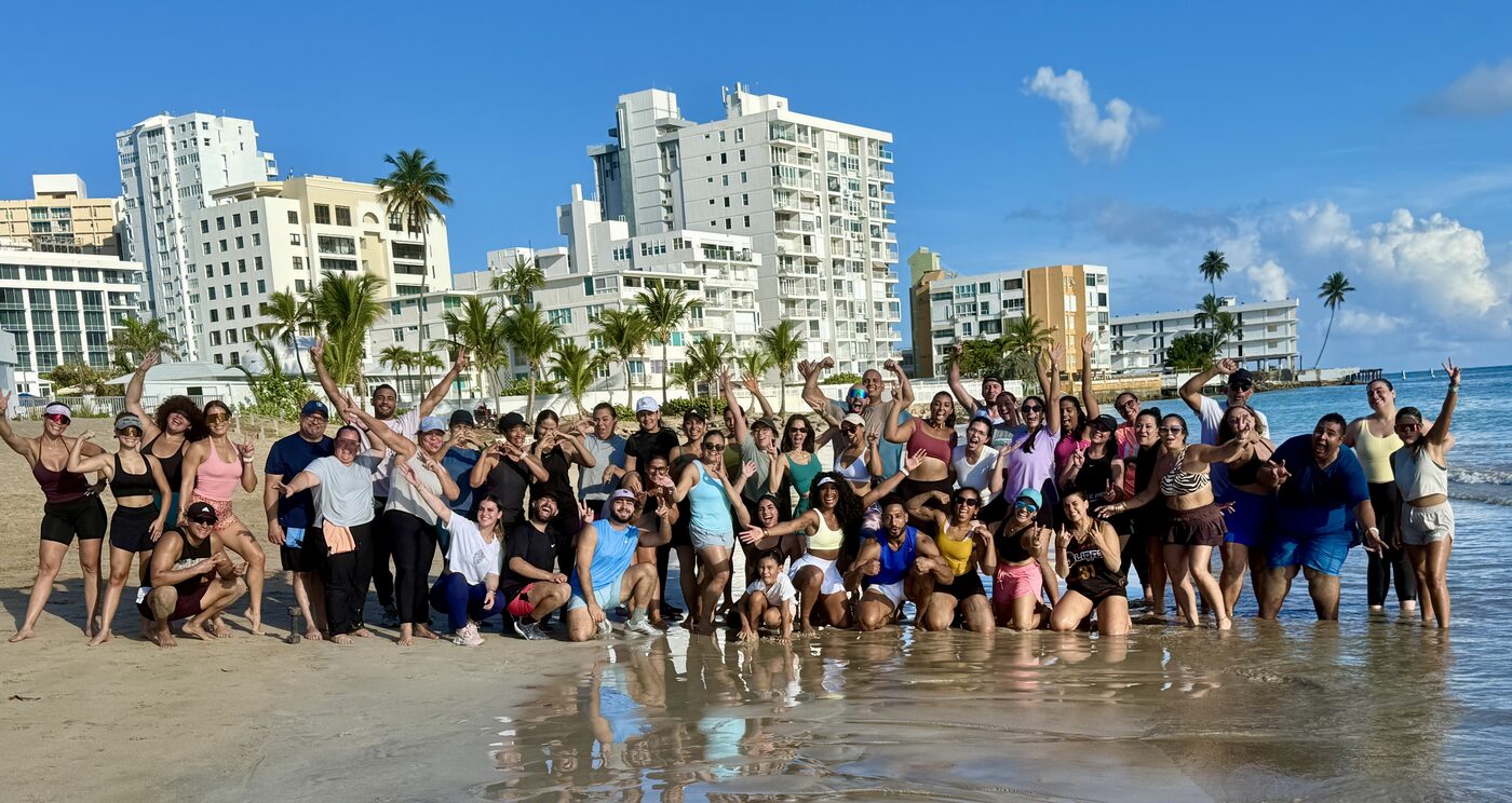Comunidad en la playa